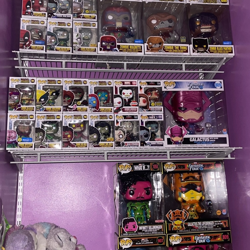 Big Funko Pop Marvel GIANT MYSTERY BOX